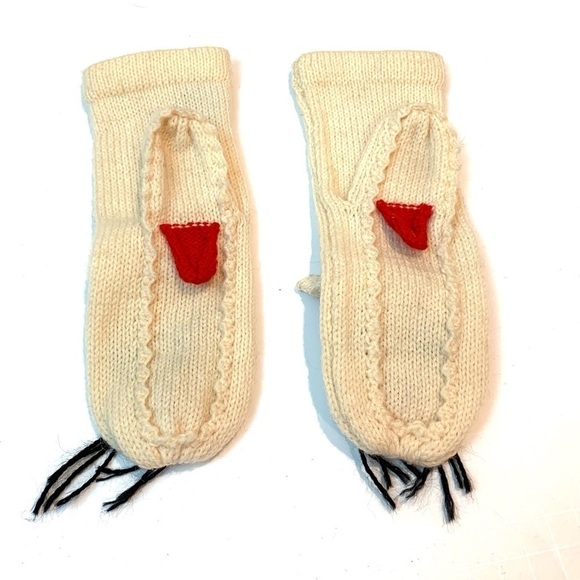 Bunny 🐰 Mittens - Picture 3 of 3